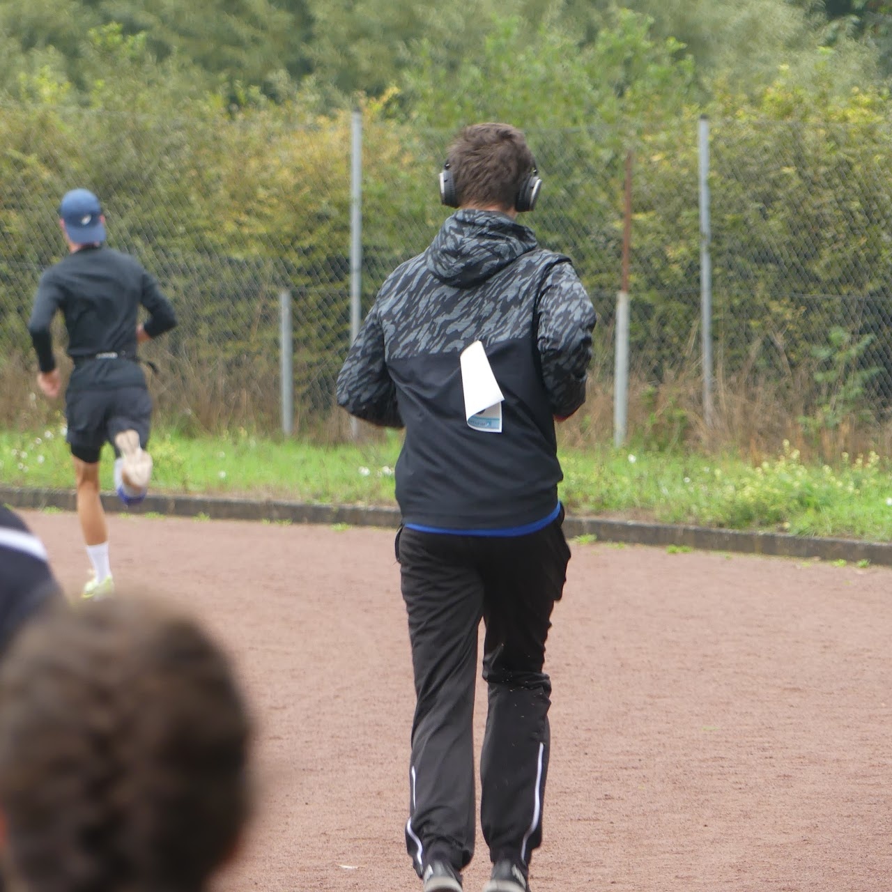 Bild vom 13. Benefizlauf im Jahr 2022. Dies ist das 548. Bild.